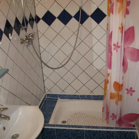 Apartman In With Terrace, Air Conditioning, Wifi, Washing Machine 4229-3