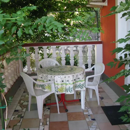 In With Terrace, Air Conditioning, Wifi, Washing Machine 4229-3 Apartament *